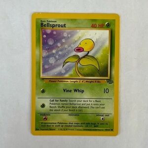 Pokemon Trading Card - Bellsprout with Yellow and Green